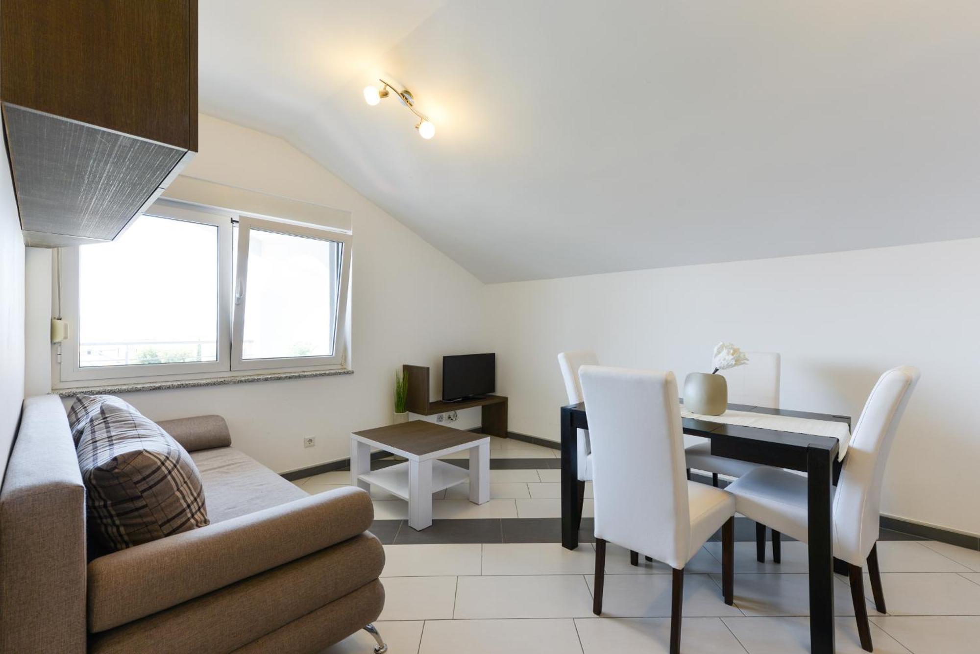Apartament Martin Mit Beheiztem Pool With Heated Pool