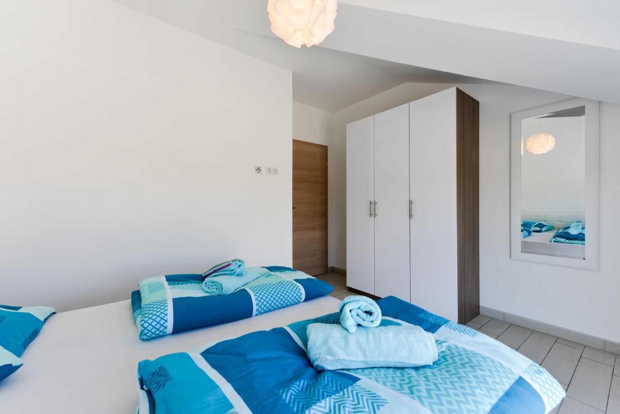Martin Mit Beheiztem Pool With Heated Pool Apartment